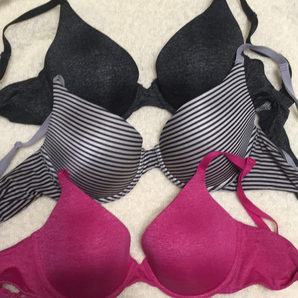 Victoria’s Secret T-Shirt Bra